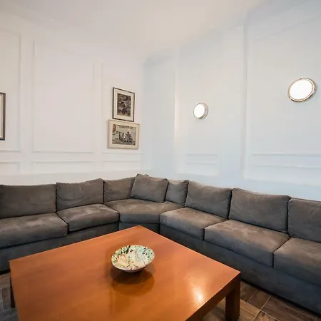 Apollo Chic Penthouse By Qr Apartment *