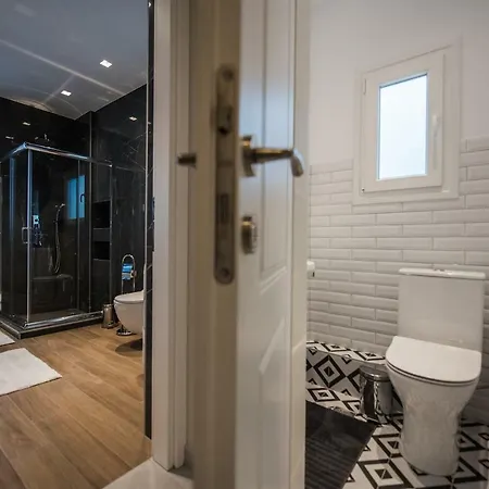 Apollo Chic Penthouse By Qr Apartment *